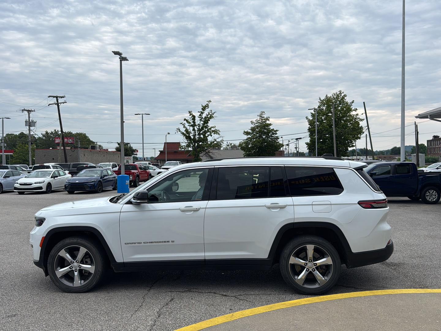 jeep grand cherokee l 2021 1C4RJKBG0M8189833 image jeep grand cherokee l 2021 1C4RJKBG0M8189833 image